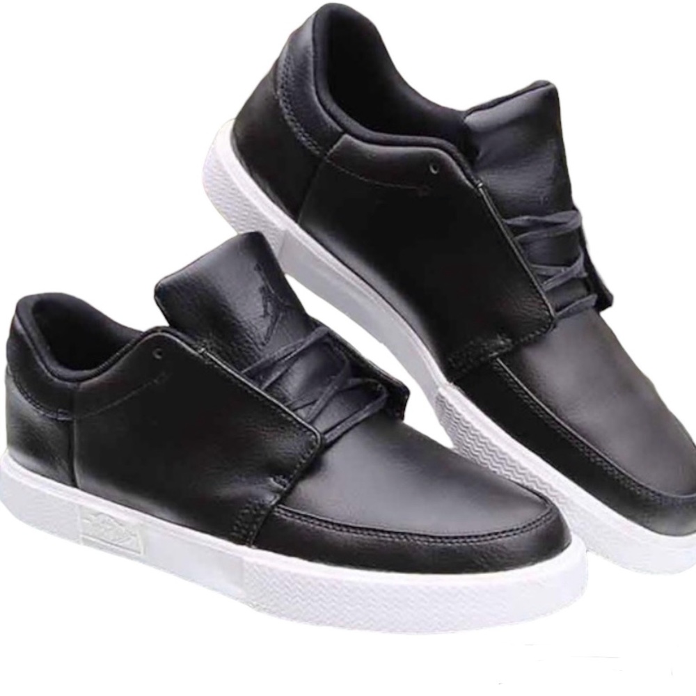 SOLD! Nike Air Jordan V.5 Grown Low 428902-011 Black White Size 8 Mens Rare NEW